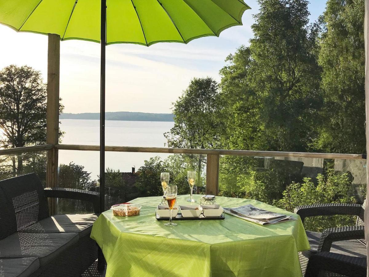 Holiday Home Stora Slaettoevaegen Hjälmared Kültér fotó