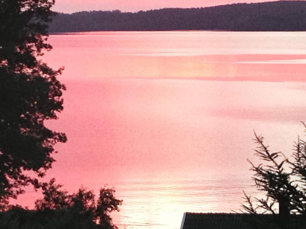 Holiday Home Stora Slaettoevaegen Hjälmared Kültér fotó