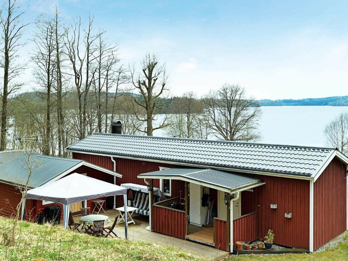 Holiday Home Stora Slaettoevaegen Hjälmared Kültér fotó