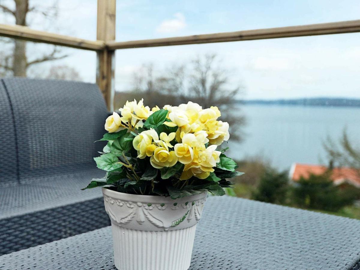 Holiday Home Stora Slaettoevaegen Hjälmared Kültér fotó